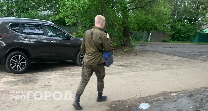 "Срочники рядом с Украиной": ярославцу рассказали о судьбе ребят, призванных в армию