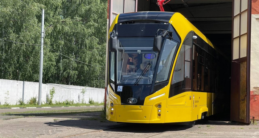 В Ярославль прибыл первый «Ятрамвай» - «Львенок»