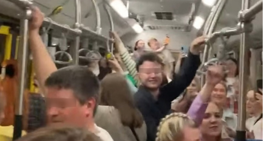 Ярославцев возмутил включивший на всю громкость музыку водитель автобуса