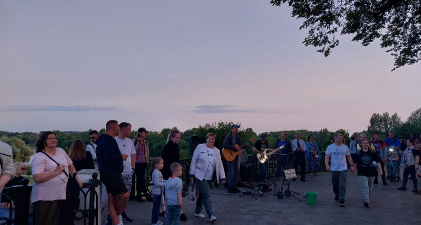 Следователи назвали номер, по которому можно сообщить о находящихся в опасности детях