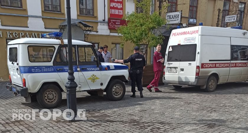 В Переславле девочка выпала с балкона: обвинили мужчину