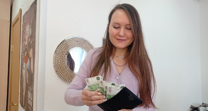 В Ярославской области средняя зарплата стала выше 50 тысяч рублей