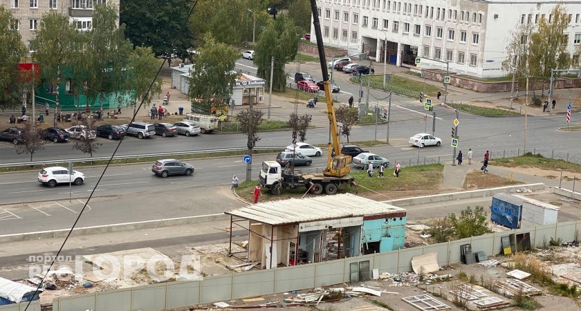    Ярославцы жалуются на стройку на месте бывшего Заволжского рынка
