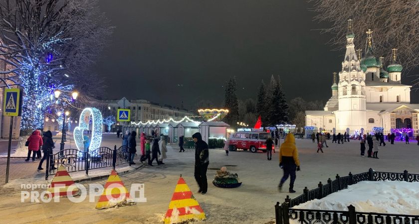 На Советской площади создадут атмосферу новогоднего леса и запустят экспресс