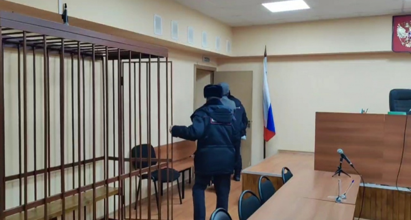 Ярославец отбирал все деньги у матери-инвалида и престарелого дедушки