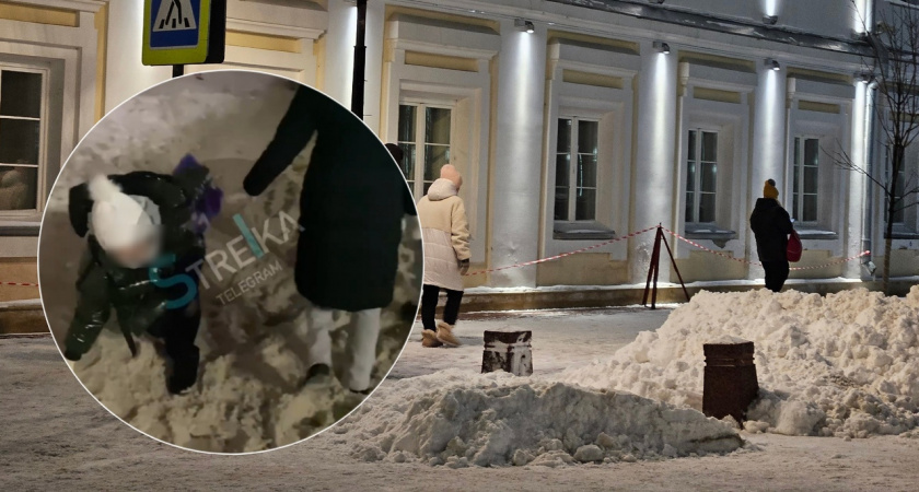 "Позорище!": ярославцы не могут сдержать эмоций от качества уборки улиц от снега в центре