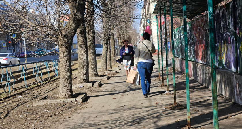 В Ярославле юноша украл чугунный забор в Кировском районе
