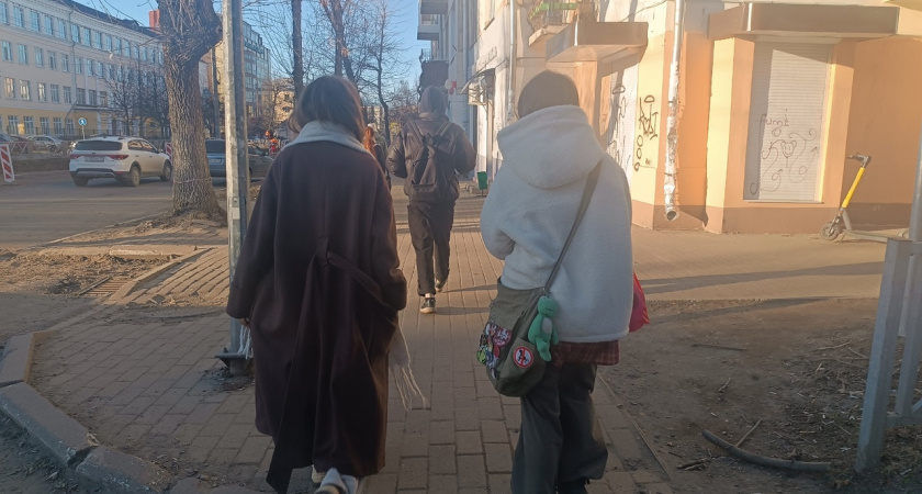 Близнецам-осторожность, Водолеям-проблемы с финансами: гороскоп от Блоги на 10 апреля