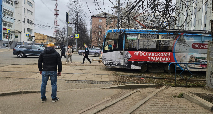 Ярославский депутат недоволен сроками поставки новых трамваев