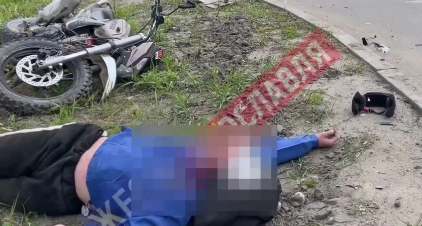 "Второй - труп": в Ярославле после ДТП один байкер попал в реанимацию, другой умер