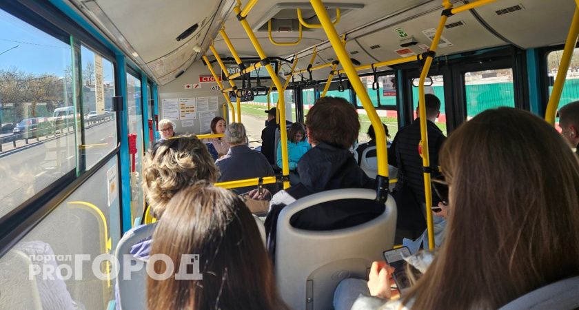 "Сколько будет продолжаться этот беспредел?": ярославцы часами ждут нужных автобусов 