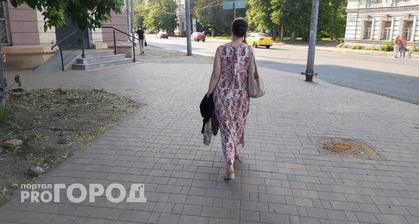 "Пора их заблокировать в России": ярославцы высказались об айфонах