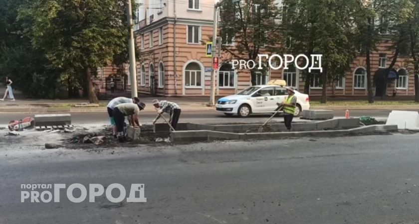 "Теперь не разъехаться": ярославцы негодуют из-за островков безопасности на улице Свободы