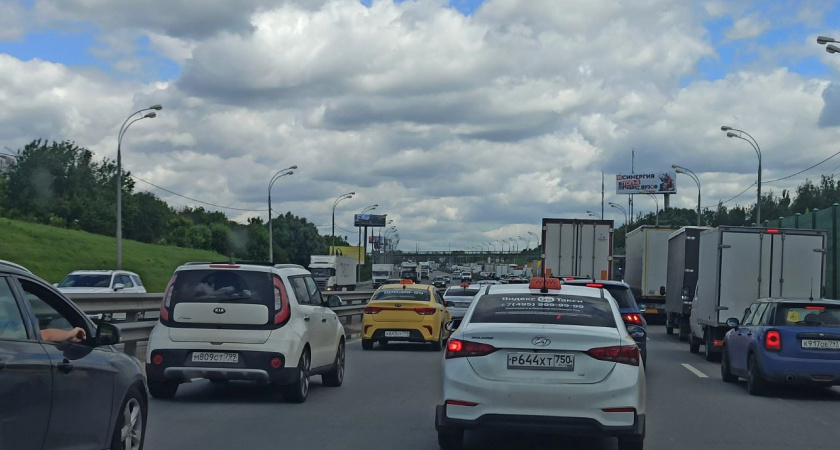 В центре Ярославля станет меньше мест для парковки
