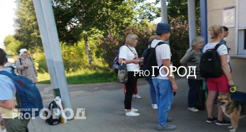 "Деньги за билет не возвращают": ярославцы попали в ЧП на станции Филино