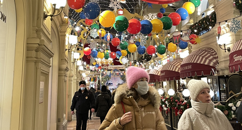 Долгожданные каникулы отложены: новогодние выходные в январе перенесли из-за ситуации в стране