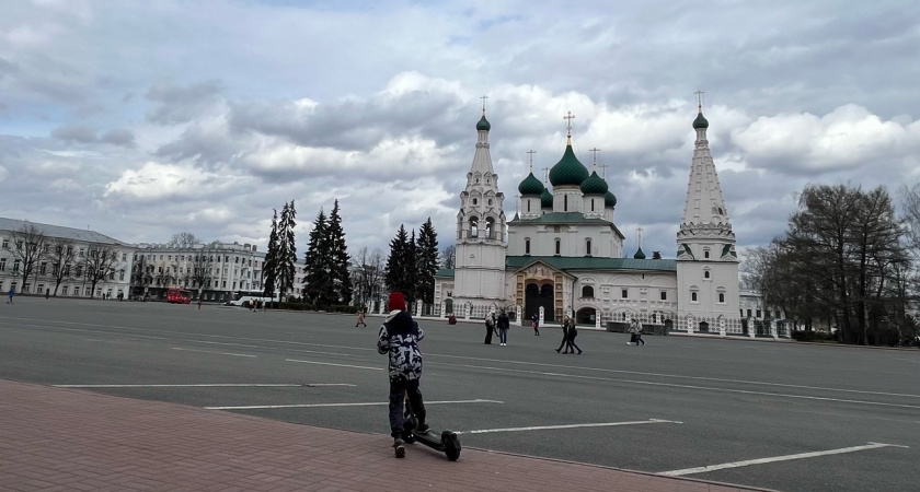 Из-за катка в центре Ярославля ограничат движение  