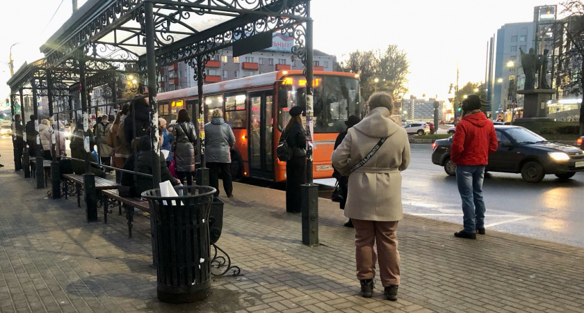 Накопления превратятся в пыль: новая волна девальвации в октябре обнулит сбережения россиян, как в 90-е