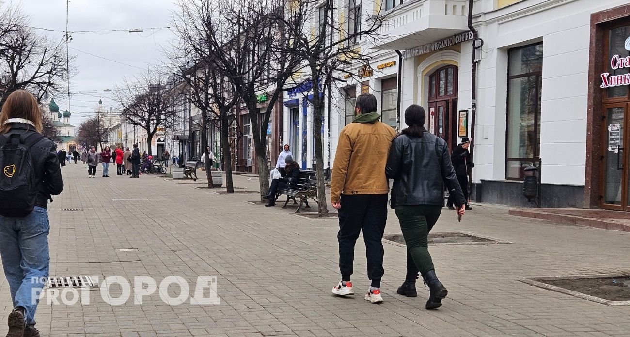 На вывесках в Ярославле запретили иностранные слова