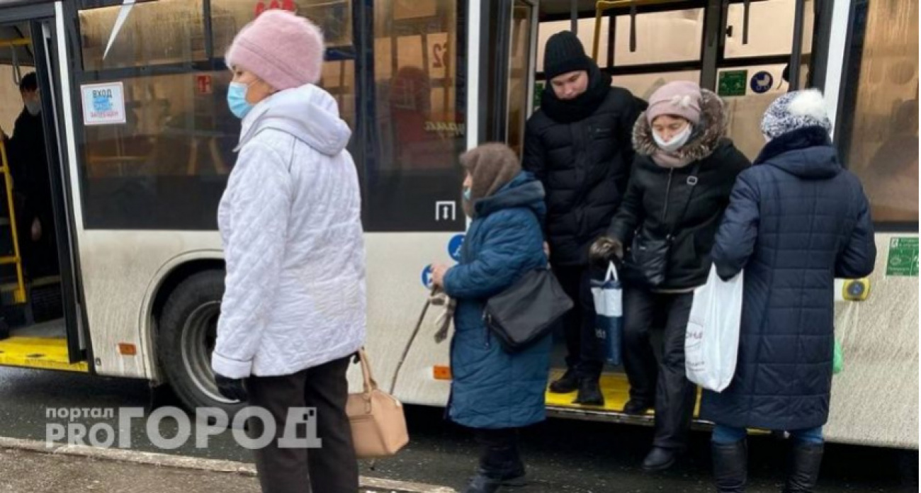 Долгожданные пенсии проиндексируют не всем: кого лишили новогоднего повышения