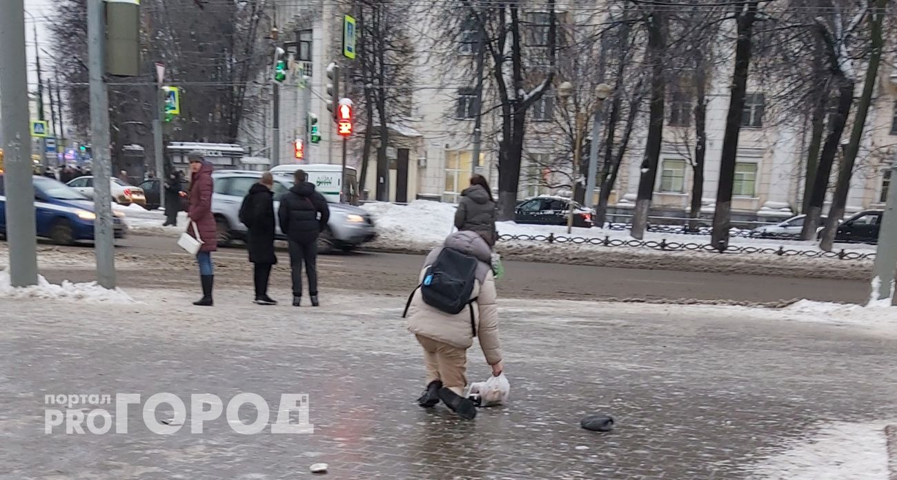 Полтысячи ярославцев переломались в гололёд за три дня