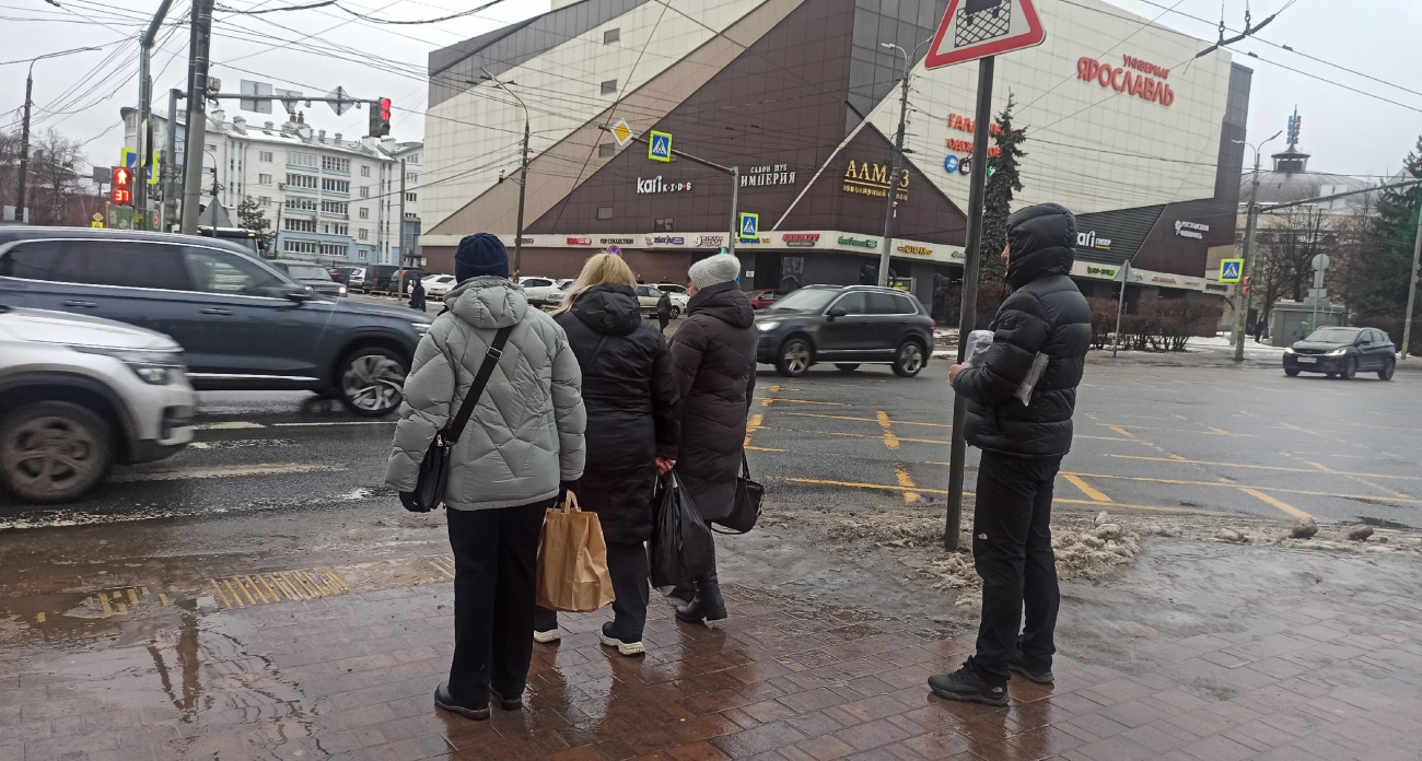 Праздника не будет: мужской выходной отменили в связи с ситуацией в стране