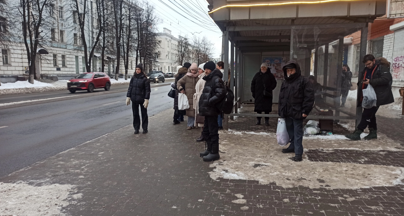 Скандал из-за автобусных остановок в Ярославле дошёл до губернатора