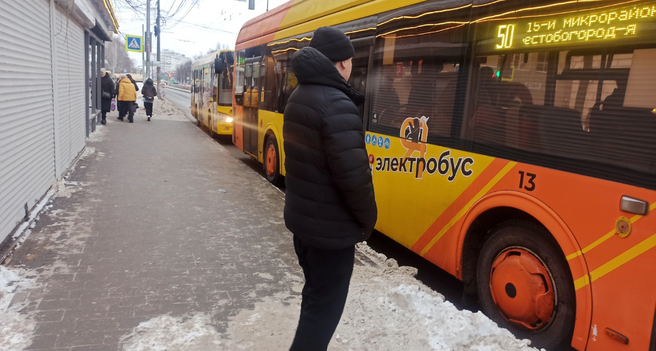 В Ярославле электробусы не работают по вечерам: "Надоело на такси ездить"
