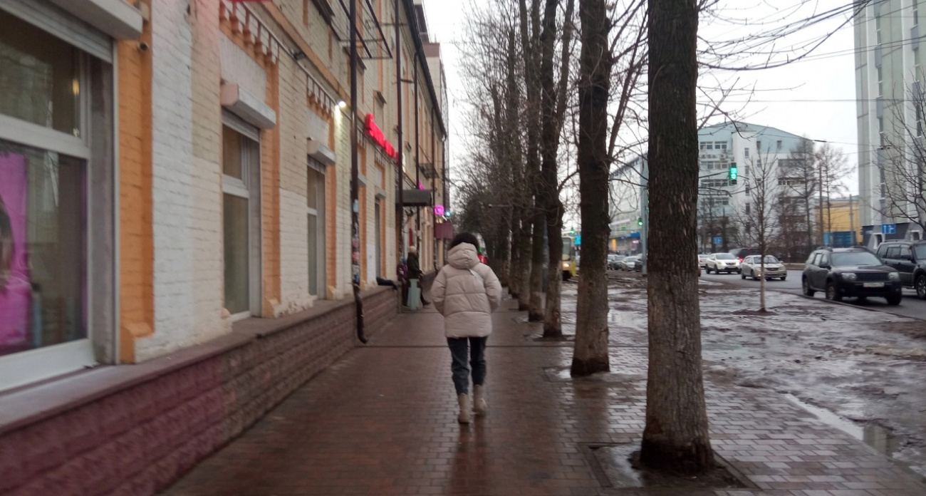 В Ярославле  введён жёлтый уровень погодной опасности 