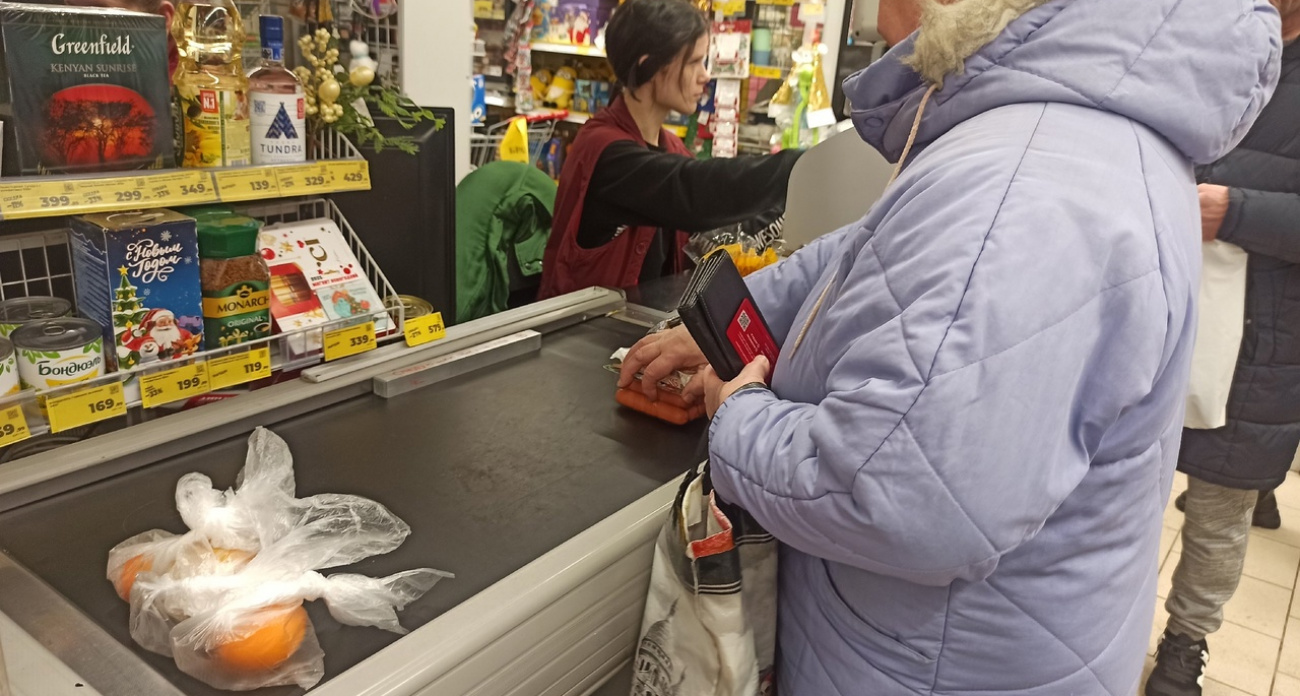 Дешевеют товары, бушует шторм: главные новости Ярославля за 06 марта