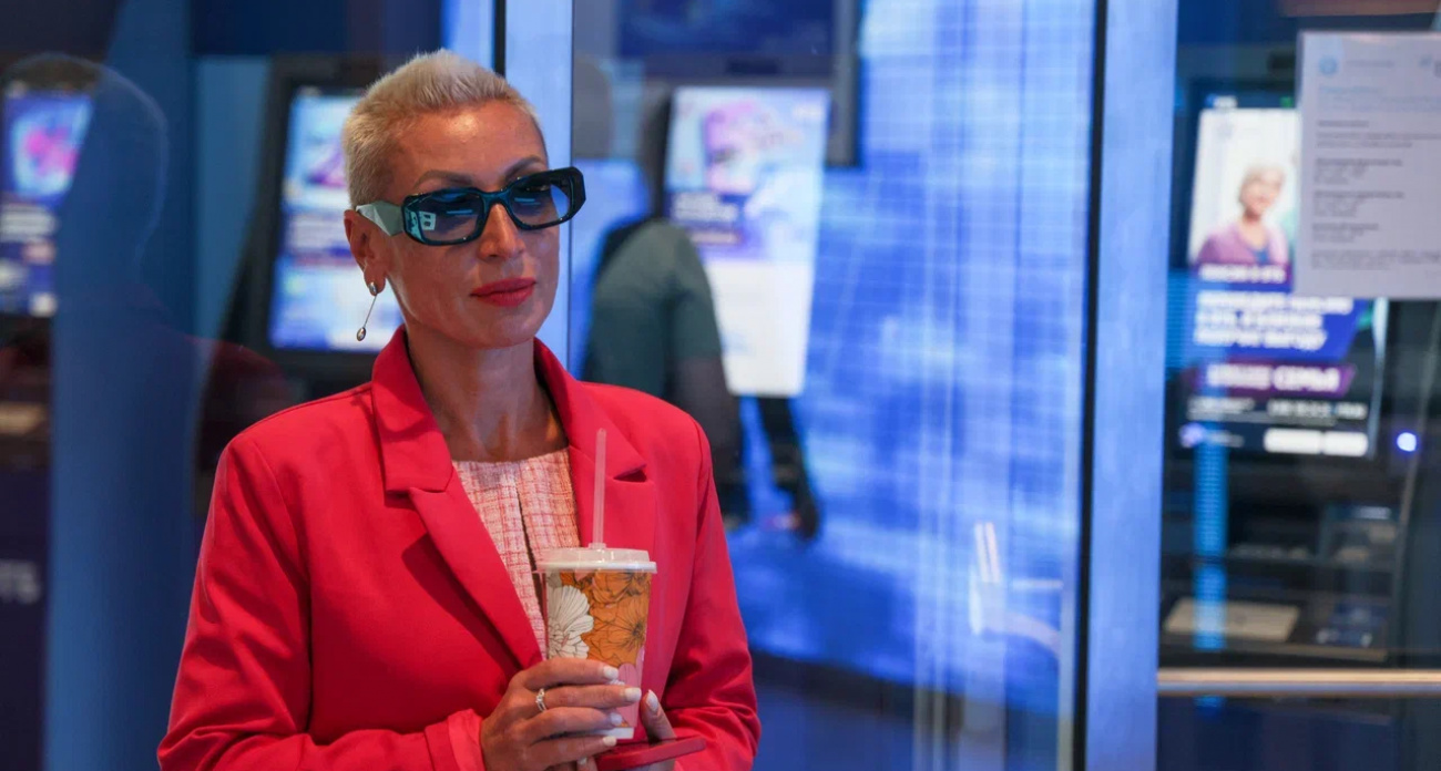 Брокеры рассказали, во что инвестируют россиянки