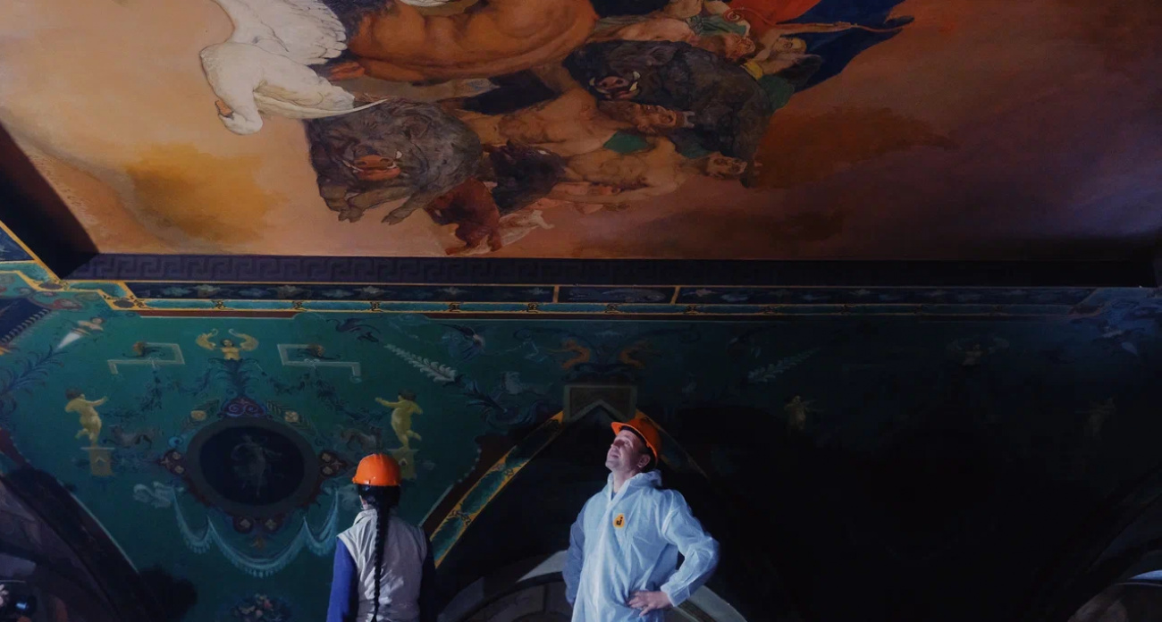 ВТБ: назван возможный автор тайной росписи Дома Радио в Санкт-Петербурге