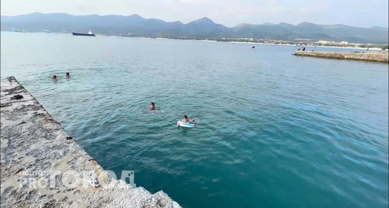 Больше никакой толпы из туристов: назван секретный российский пляж с прозрачной водой и тихим пляжем