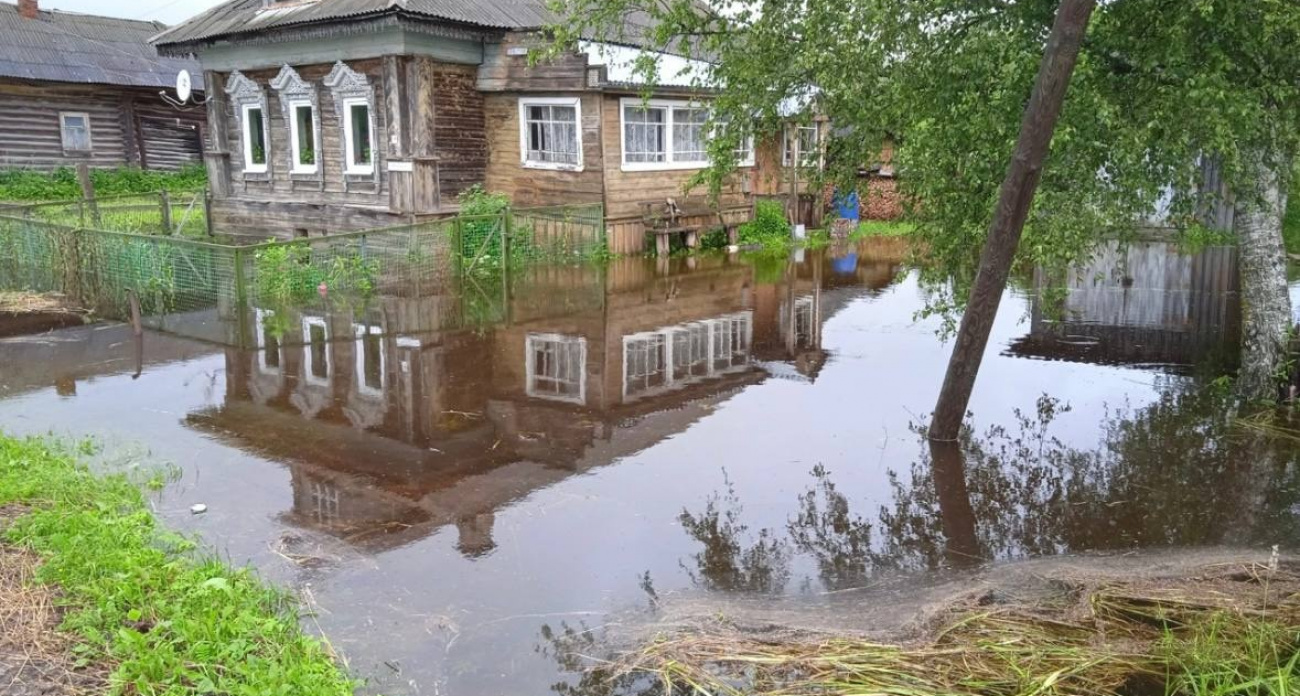 В Ярославской области проверят воду в затопленном селе