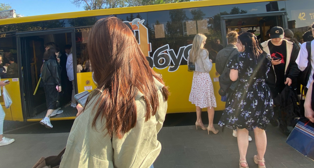 Где в Ярославле купить транспортные карты с эмблемой Локомотива