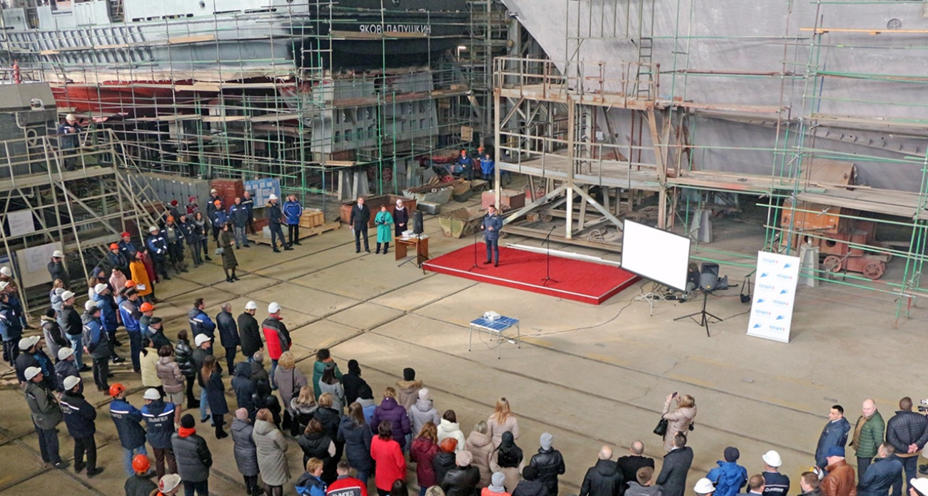 В Рыбинске сокращают рабочих судостроительного завода