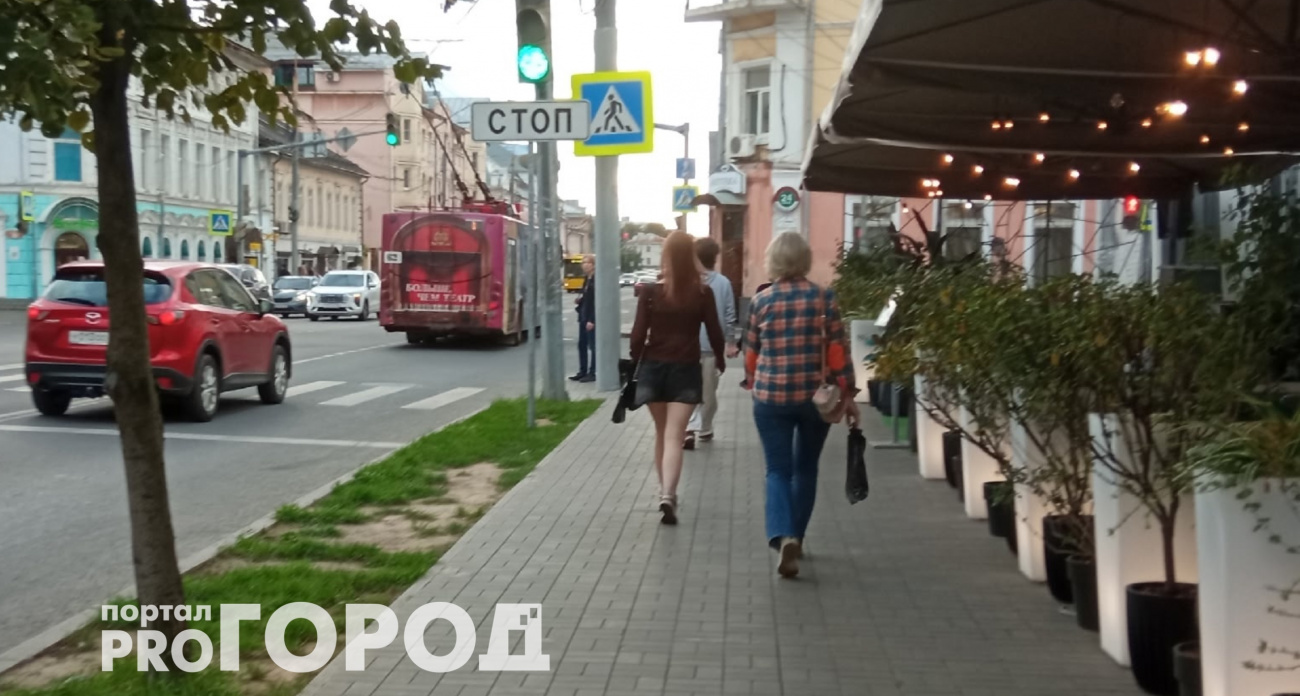 В приличном обществе засмеют: каждый второй не знает как звучит слово "дно" во множественном числе