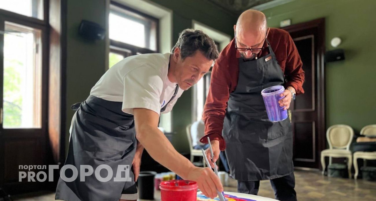 Павел Деревянко написал картину с художником из Ярославля