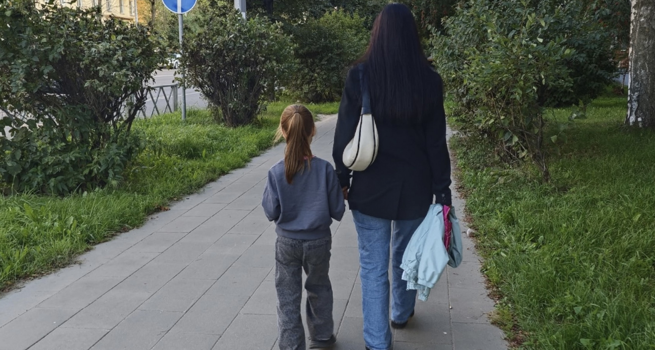 Точка в вопросе поставлена: ученые рассказали, кто из родителей передает свой интеллект ребенку