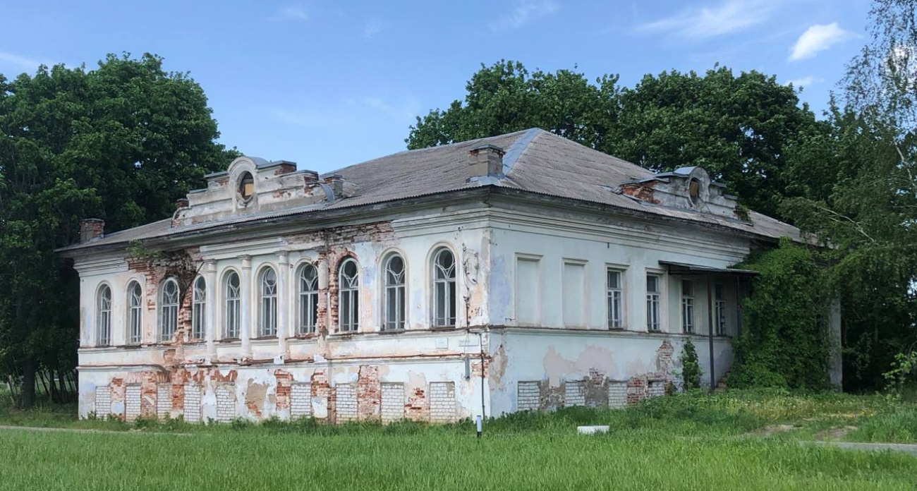 В Ярославской области продали управу девятнадцатого века за 12 миллионов рублей