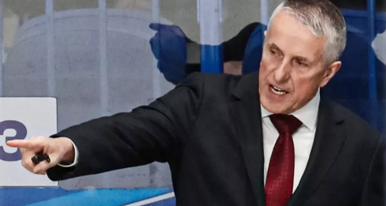 Хартли назвал главные причины победы Локомотива над Ладой