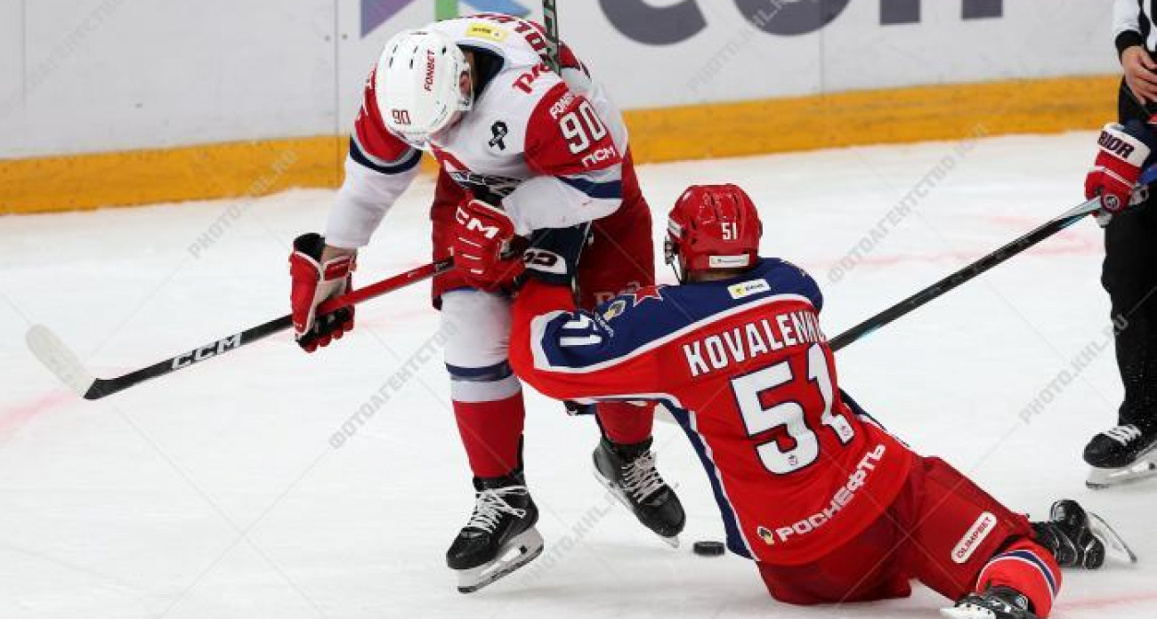 Игрока Локомотива обвинили в симуляции и наказали штрафом