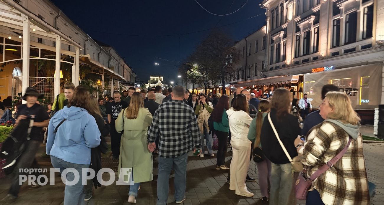 В разврате на улице Кирова обвинили доступный стриптиз и дешевый алкоголь