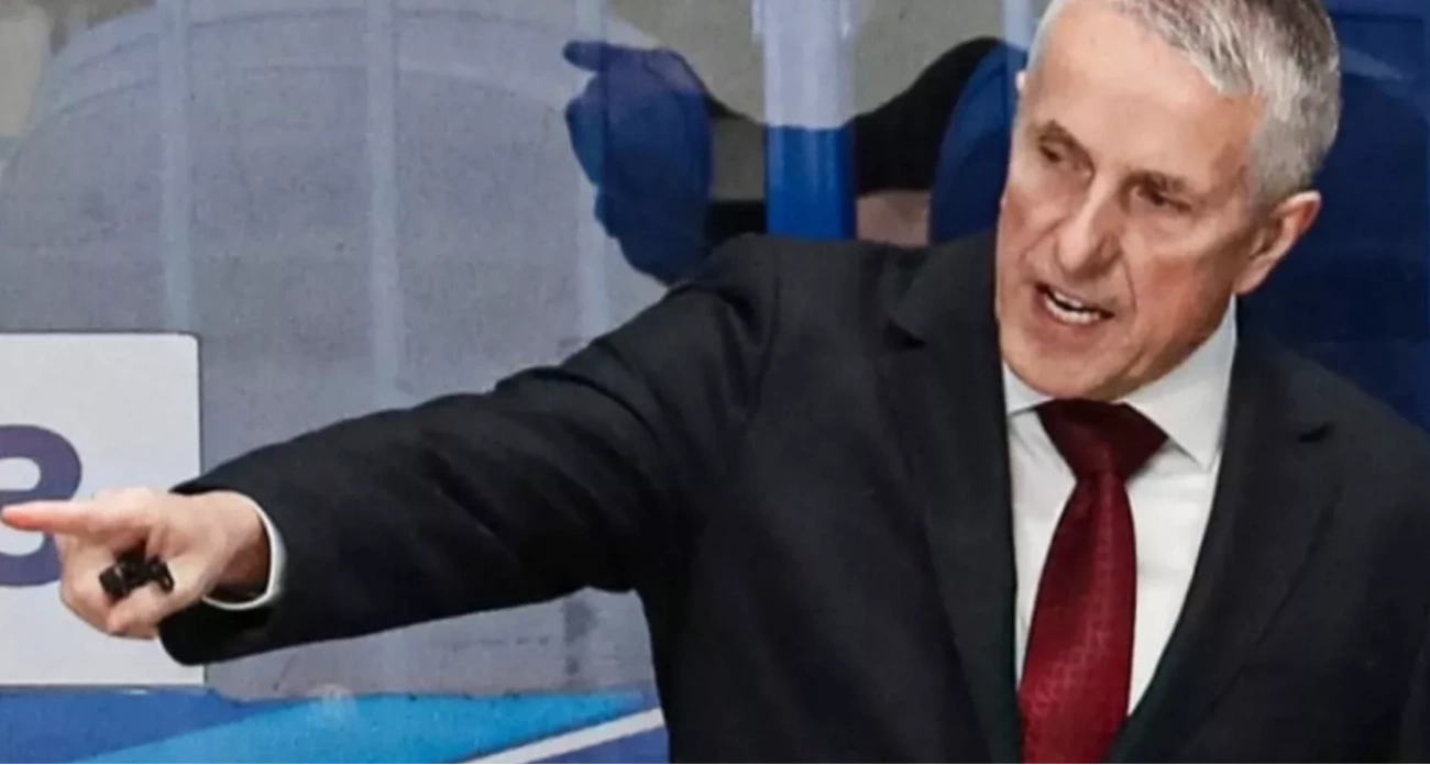 Хартли назвал причину поражения Локомотива Авангарду: «Потеряли концентрацию»