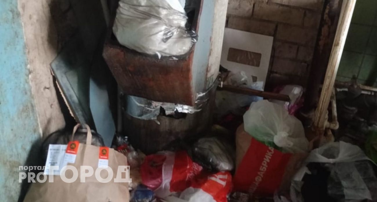 Общежитие в Ярославле погрязло в разрухе: "Утопаем в мусоре и крысах" 