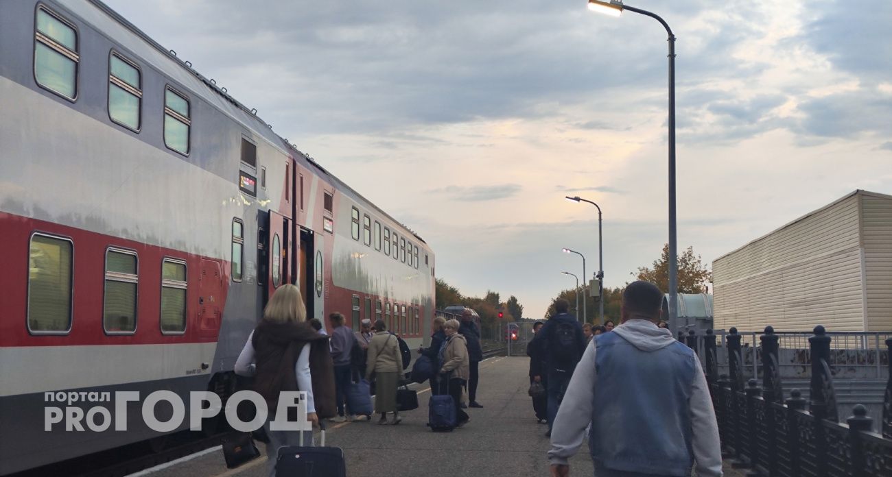 Опасные манёвры на железнодорожных переездах: почему водители нарушают и к чему это приводит