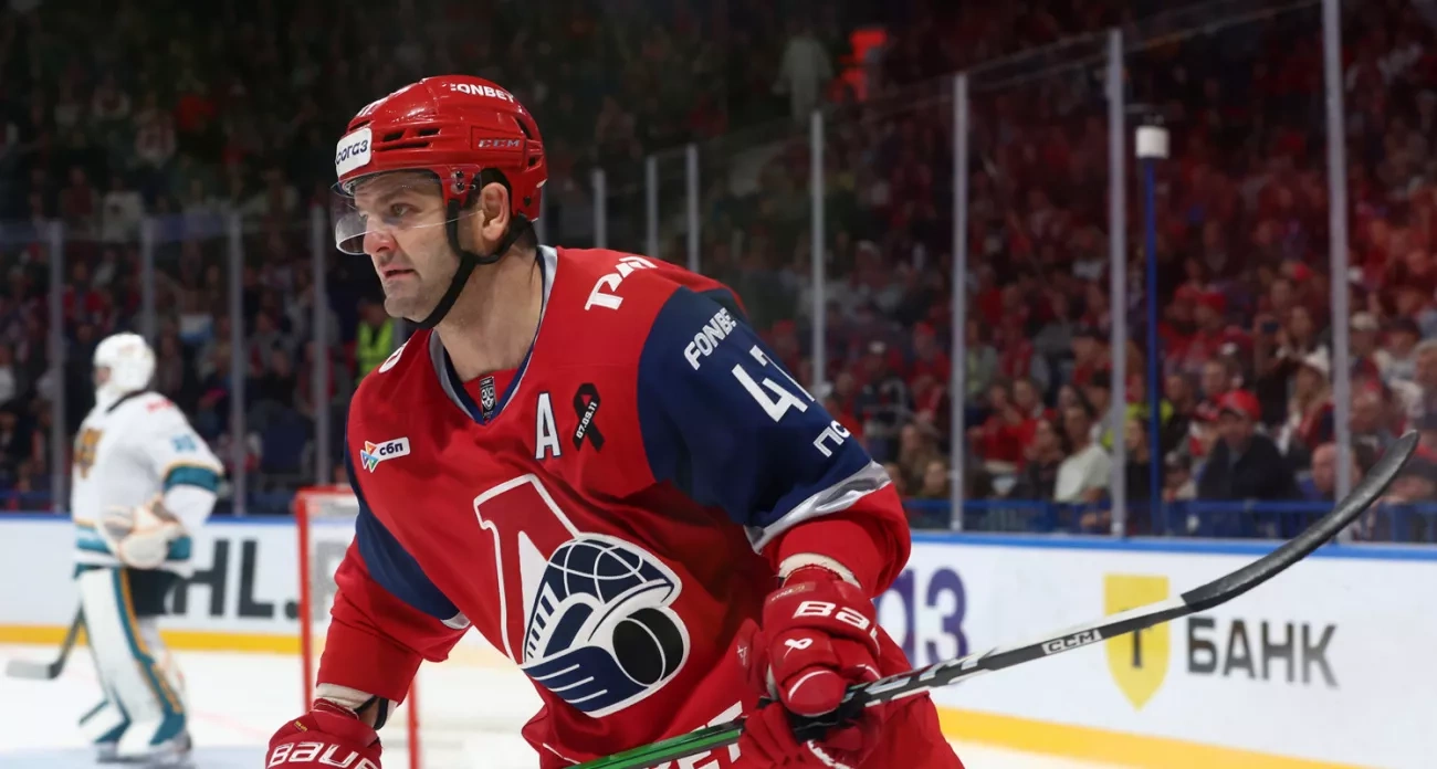 Арбитр объяснил удаление Радулова и покупка здания за 999 квинтиллионов: главные новости за 10 октября в Ярославле