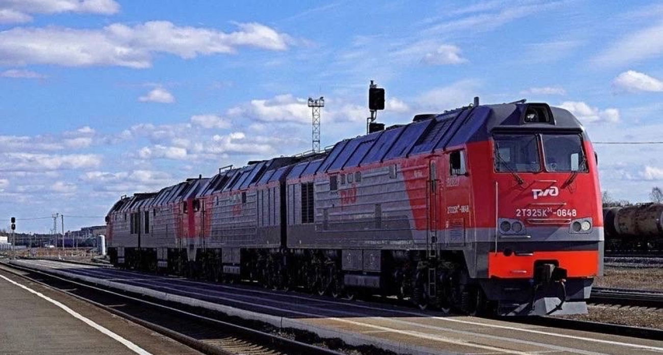 В Ярославле четверо подростков парализовали движение поездов