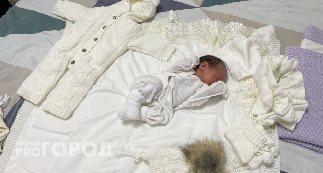 Редкое имя с глубоким смыслом, которое всё чаще выбирают для мальчиков: звучное, благородное и красивое - означает “тот, кто чтит Бога”