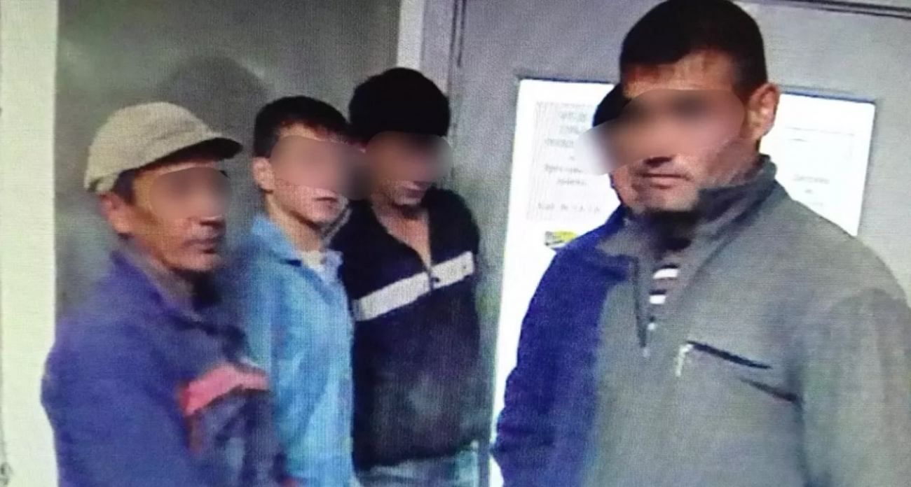 Житель Ярославля прописал у себя дома троих мигрантов